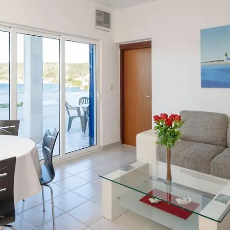 Apartments Modri Dragulj Razanj Exterior photo